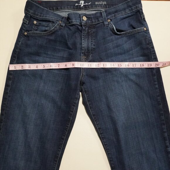 7 For All Mankind - Austyn Relaxed Straight - Picture 12 of 15